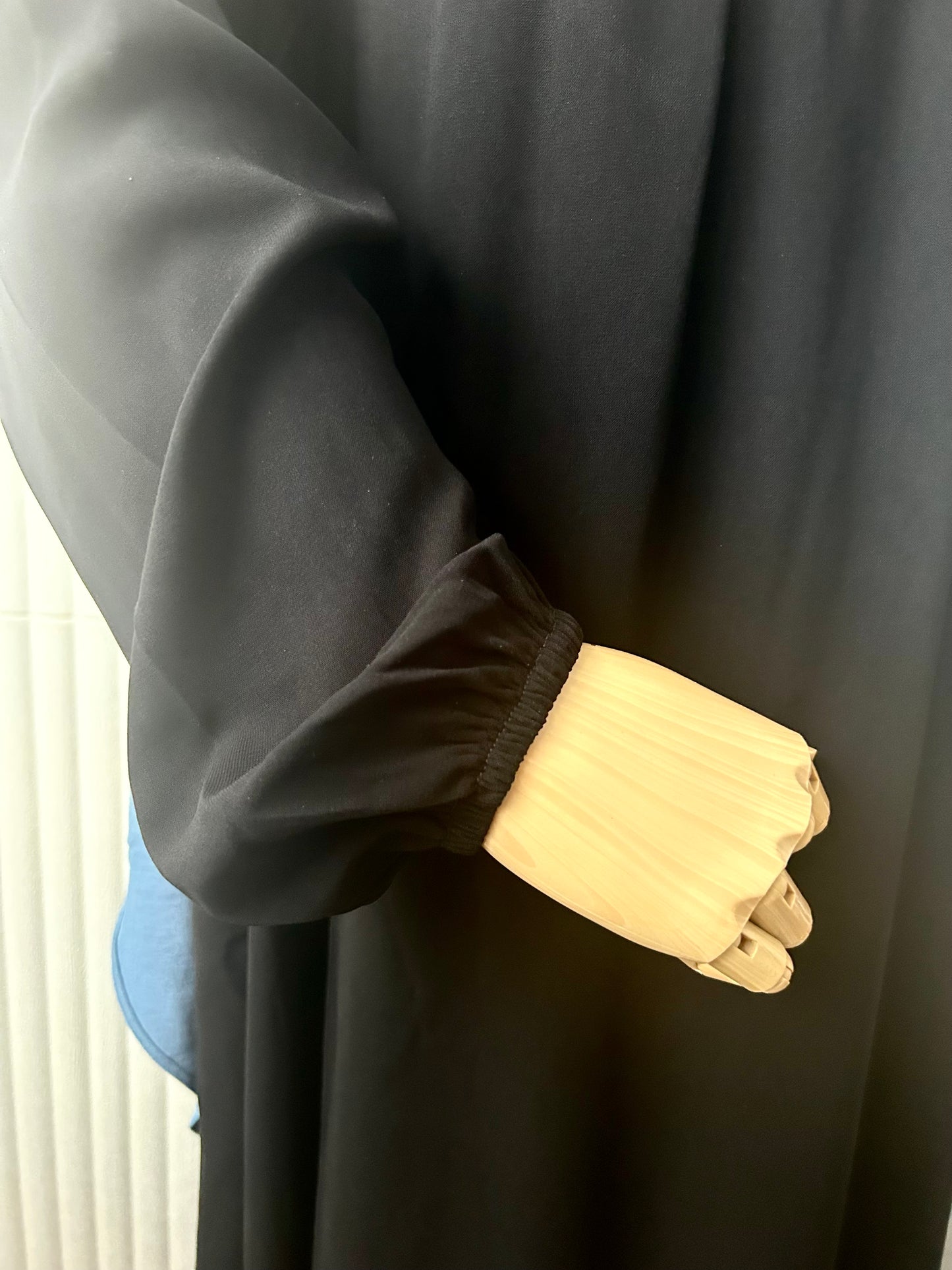 Stream Abaya - Jetblack