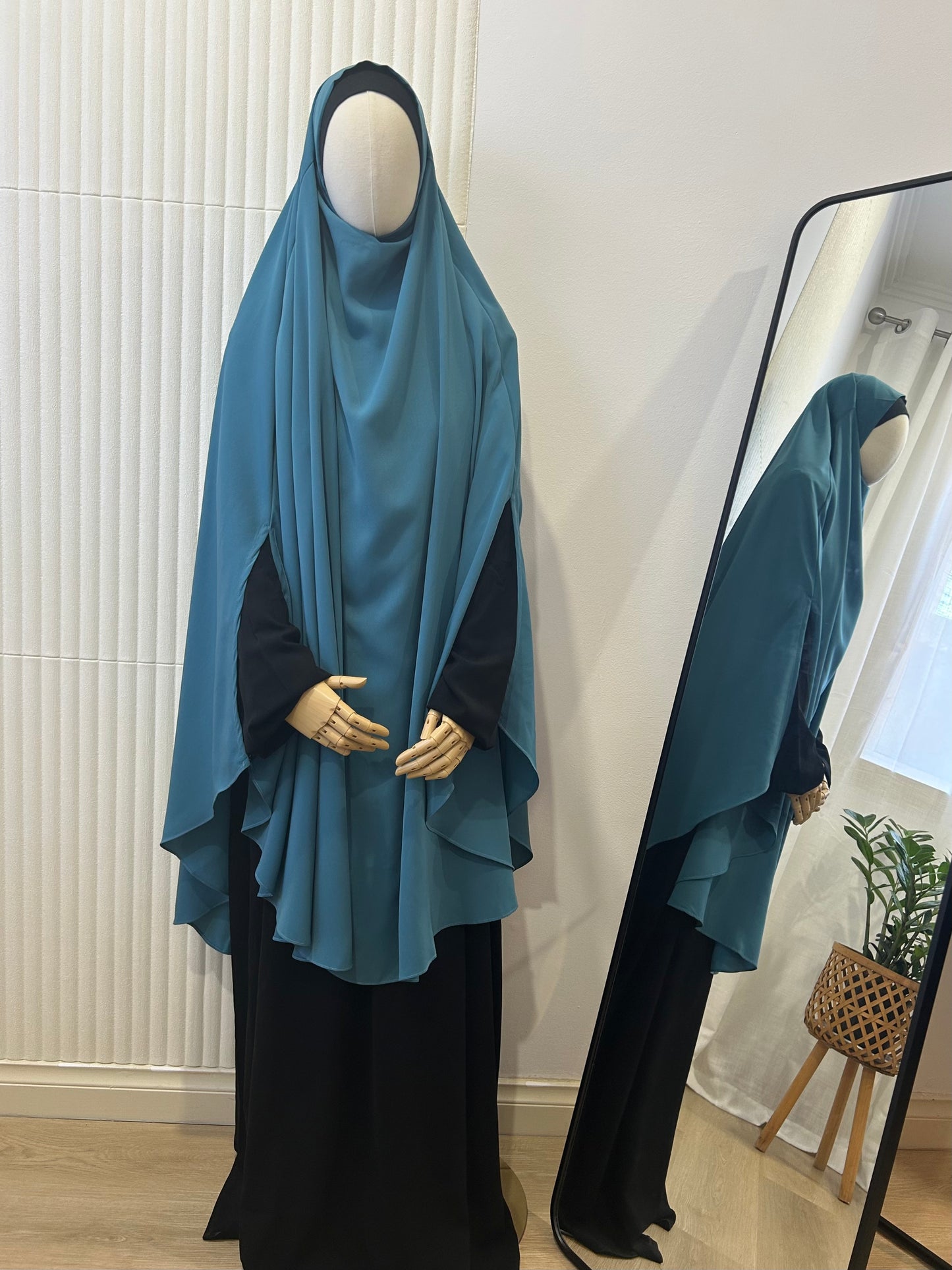 Split Khimar - Woolpeach Fabric
