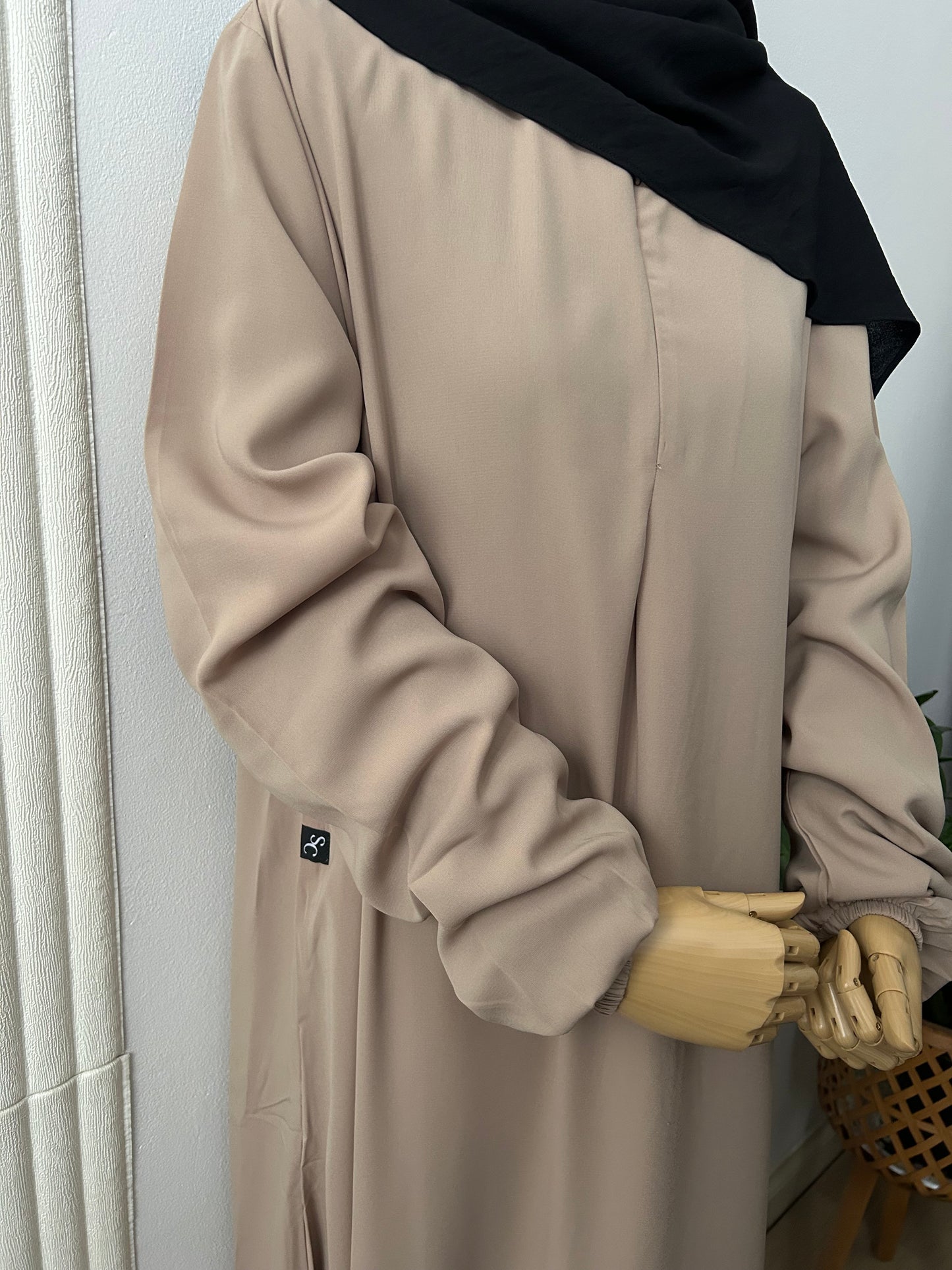 Stream Abaya - Woolpeach Fabric