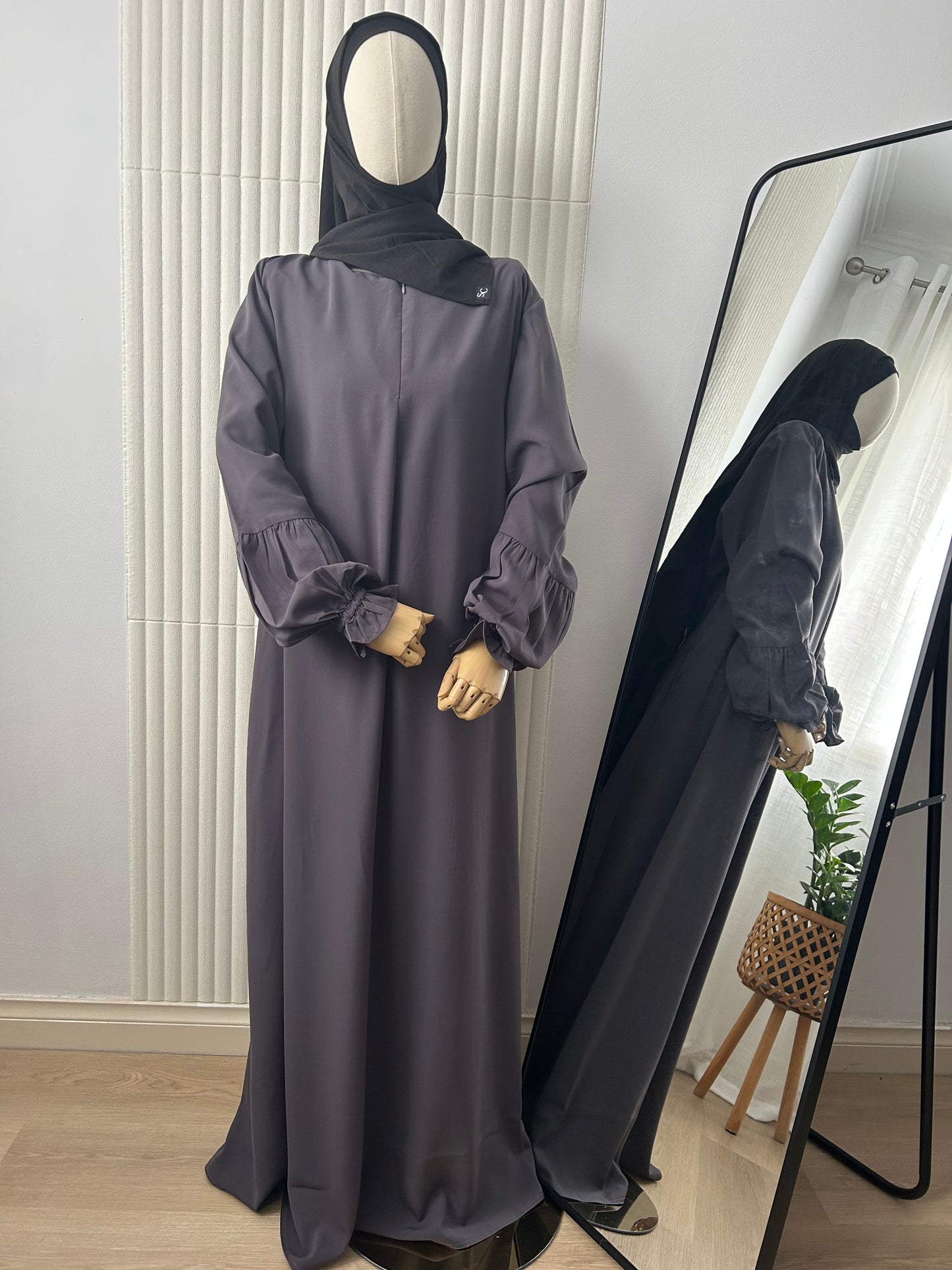 Raindrop Abaya - Woolpeach Fabric