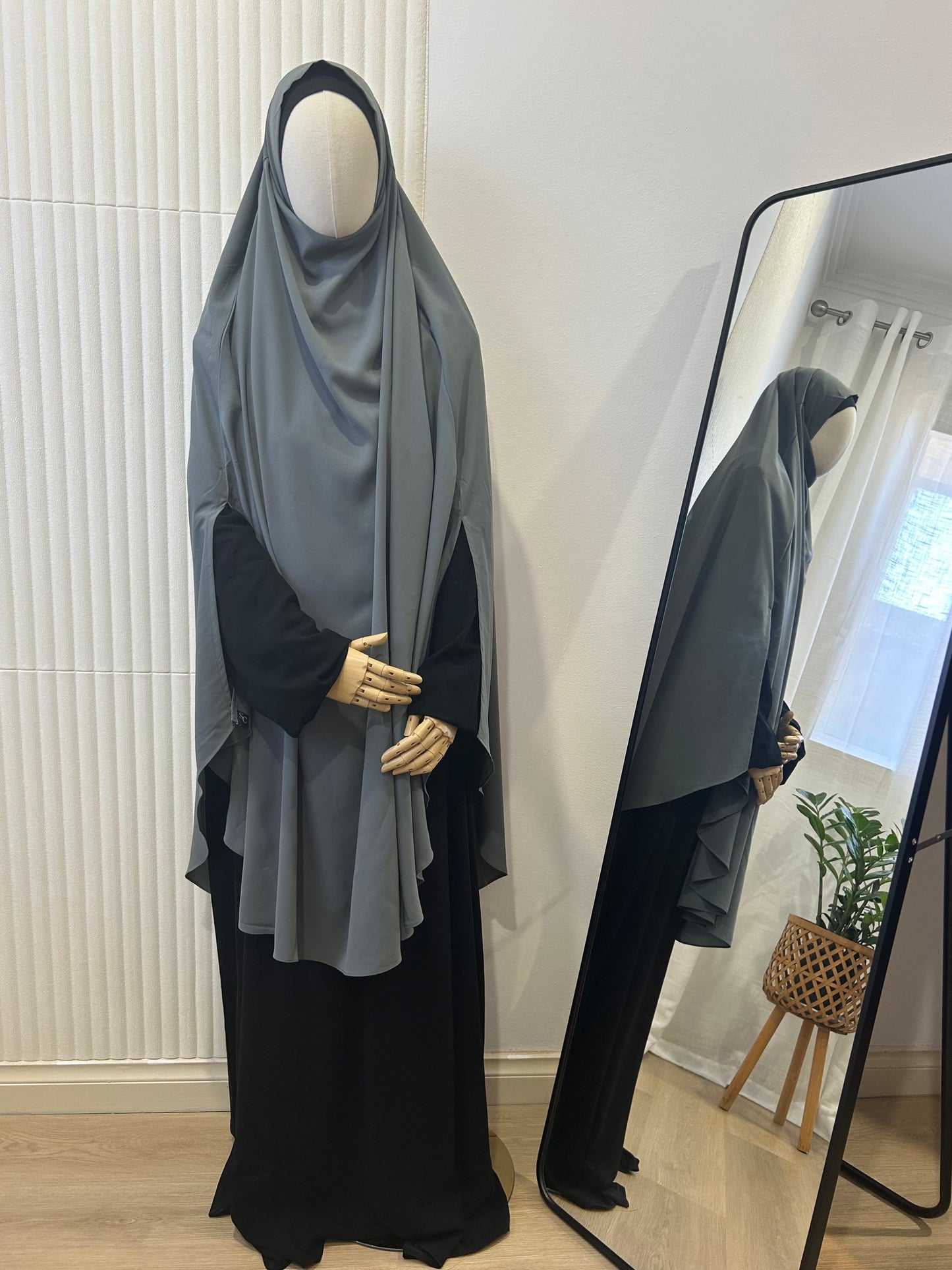 Split Khimar - Woolpeach Fabric