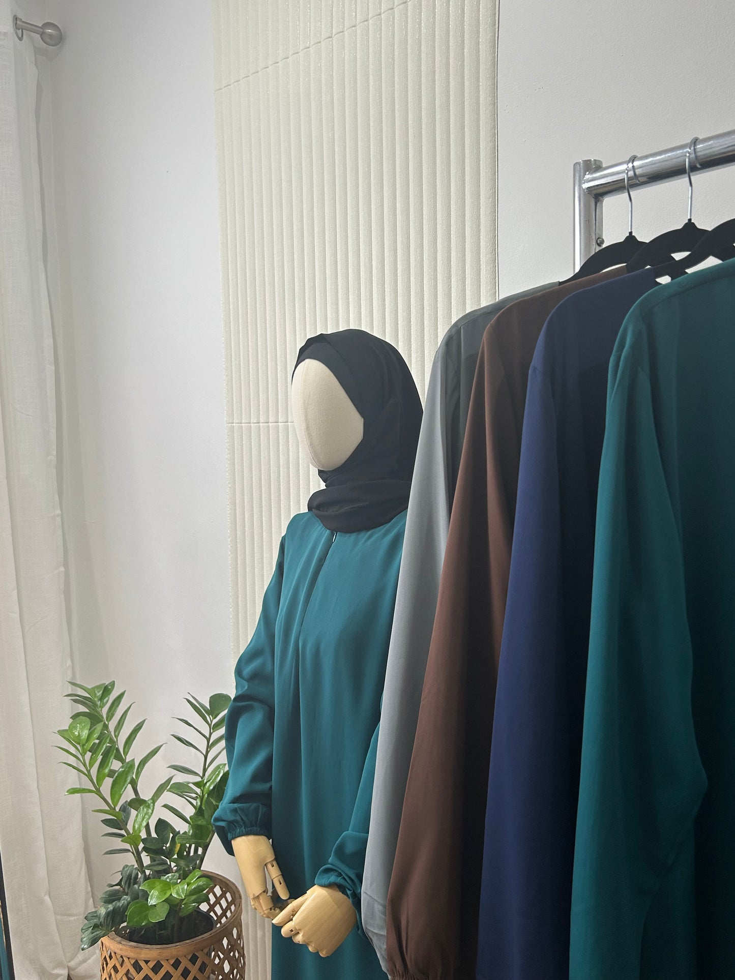 Stream Abaya - Woolpeach Fabric