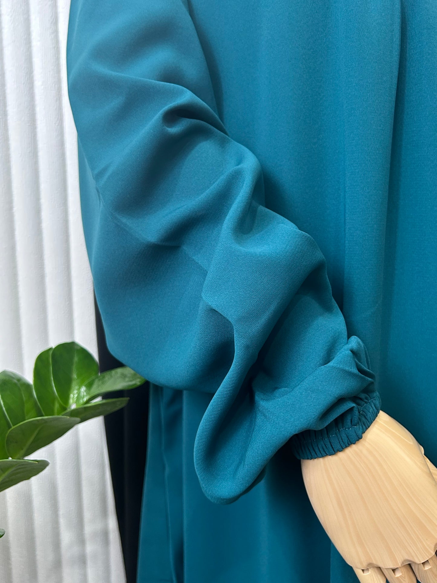 XL Stream Abaya - Woopleach Fabric
