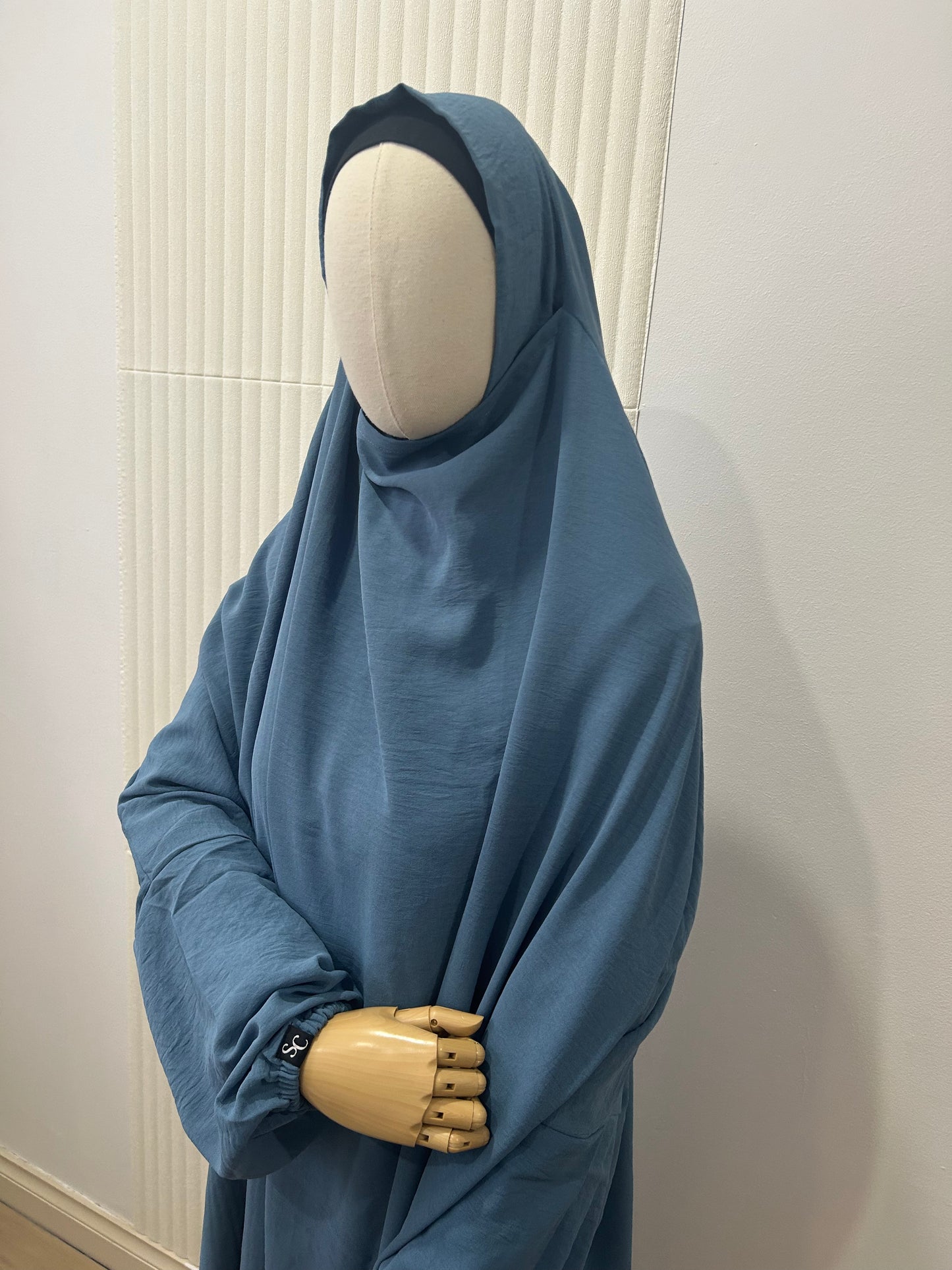Oasis Sleeved Khimar and Skirt Set - Crinkle Fabric
