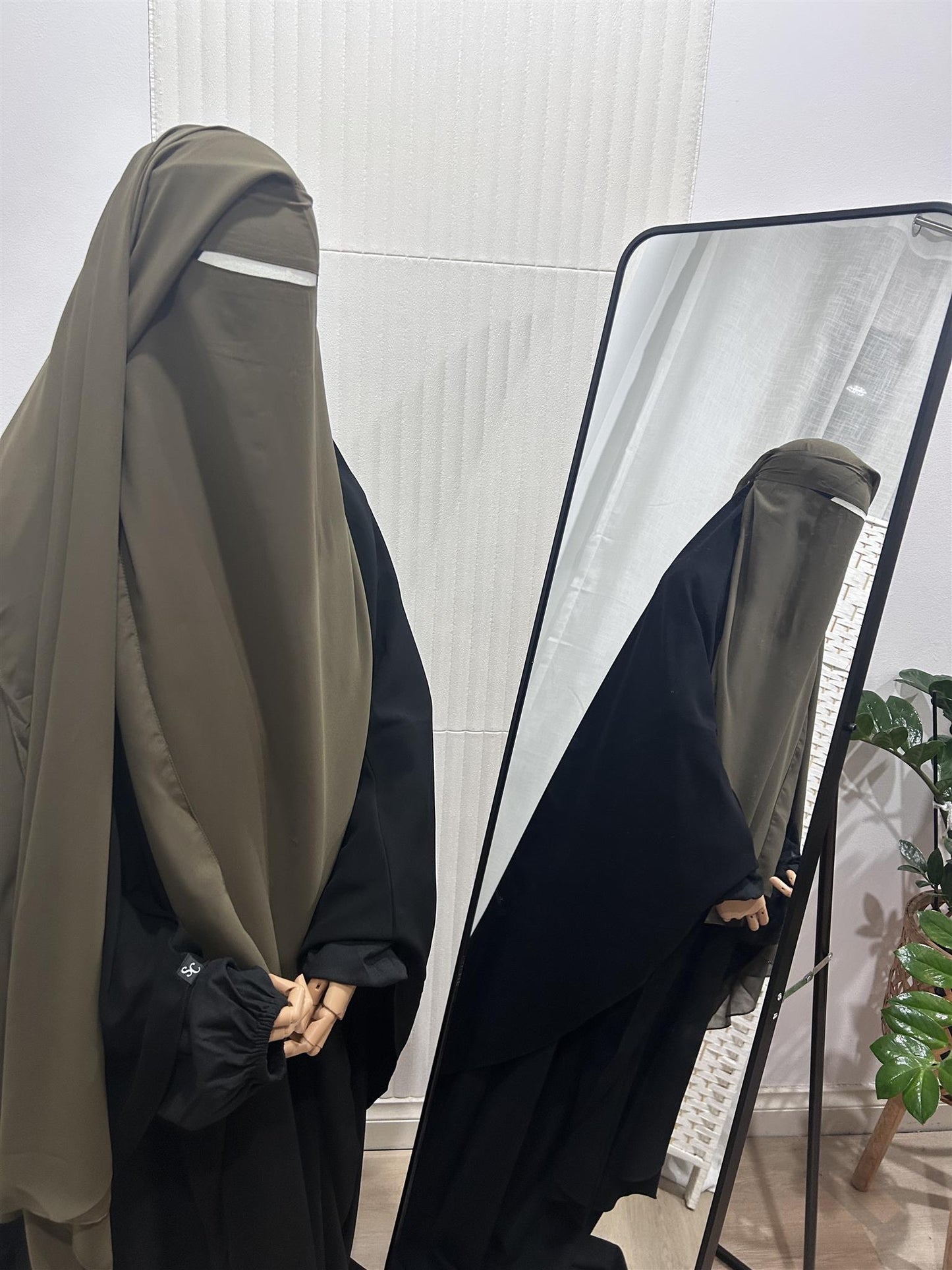 Double-Layer Niqab, Extra Front Length - Wool Chiffon